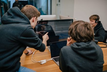 2017 (Demo) 2017 (Demo)