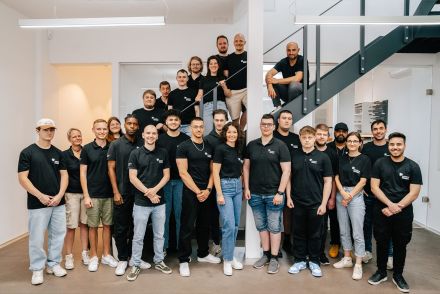 Experten für Apple-basierte Praxissoftware (Demo) Das Team von System-helden: Ihre Experten für Apple-basierte Praxissoftware und IT-Lösungen für Arztpraxen und Kliniken.