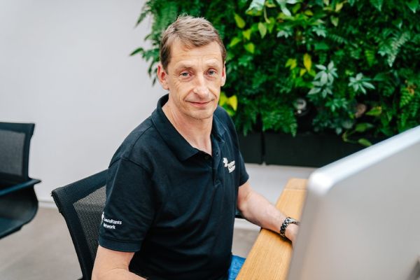 Thomas-Haeuser-600x400_x (Demo) Thomas-Haeuser-600x400_x (Demo)